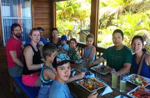 Roatan Shore Diving Experience, Island Lunch & Transportation