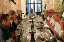 Barcelona Fun Wine Tasting with a Sommelier