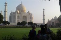 From Delhi : Taj Mahal Sunrise & Agra Day tour with 5* Breakfast