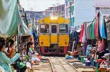Maeklong Railway Market and Floating Market Tour from Bangkok