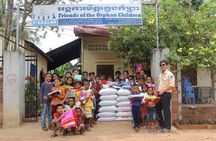 1-D tour: Angkor Wat, Banteay Srei, Ta Prohm & Angkor Thom.