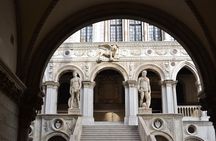 Public Tour: Powerful Venice