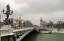 Paris Christmas Tour with a Local Guide: Custom & Private 