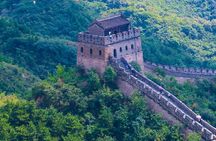 Bus tour to Jinshanling Great Wall