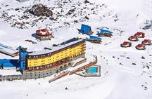 Santiago: Full day Portillo and Inca Lagoon panoramic tour 