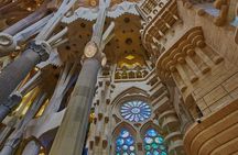Sagrada Familia Evening Private Tour with Expert Guide
