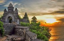 Halfday Tour:Uluwatu Temple,Kecak Dance and Dinner Jimbaran Beach with Transport