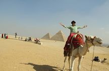 Giza Pyramids layover tour