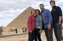 Pyramids, Sphinx, Museum of Antiquities, Grand Bazaar (Souq) - Private Day Tour