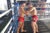 Thai Boxing Lesson, family and Kids Friendly
