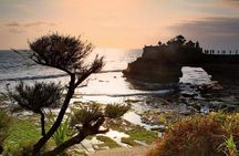Lombok City Tour: Private Temple Tour with Lunch