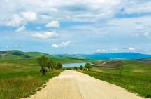 Gareja Sunrise Hike Tour from Tbilisi and Rainbow Hills Trail