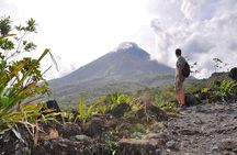 Morning Volcano Hike, Lunch & Hot Springs