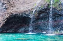 Deluxe Na Pali Morning Snorkel Tour on the Lucky Lady