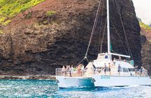 Deluxe Na Pali Sunset Snorkel Tour on the Lucky Lady
