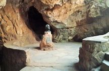 Wonder caves with Sterkfontein Caves 