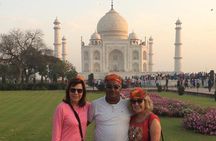 Sunrise Taj Mahal Private Day Trip from Delhi