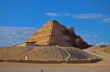 Full Day at Giza Pyramids, Saqqara & Memphis with Guide & Lunch