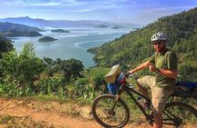 3 Day Rwanda with Bisoke Hike, Twin Lakes & Beekeeping 