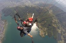 Paragliding 