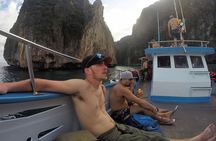 Maya Bay Sleep aboard Tour From Phi Phi