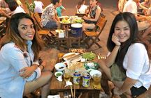 Small-Group Street Food Cyclo Tour of Hanoi Old Quarter