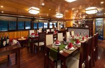 Bai Tu Long bay Boutique Cruise 2D/1N: Kayaking & swimming at pristine places