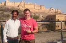 Private Full-Day Tour to Jaipur with Licensed Guide