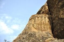 4 Days Tour: Airport Pickup + Old City + Night Tour + Day Trip Baku + Gabala