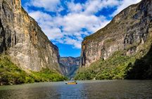 San Cris Canyon of the Sink Lookouts Chiapa San Cris in English