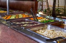 Isla Mujeres Day Tour with Beach Club and Buffet Lunch from Cancun