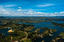 Tour to Guatapé + Rumbero Boat + Access to the Stone