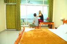 Tea plantation walk and stay in valley view Room (By Munnar Info)