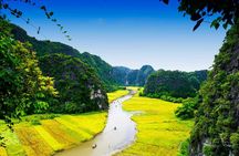 Ninh Binh Daily Tour: Hoa Lu - Tam Coc boat trip and Bike