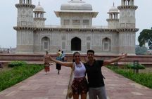 Taj Mahal Sunrise & Agra Fort Tour from Delhi: All Inclusive 