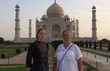 Sunrise Taj Mahal Private Day Trip from Delhi
