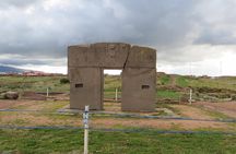 Tour in Tiwanaku Archaeological Ruins
