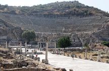 Kusadasi Port Private Ephesus Tour & Sirince Village with LUNCH