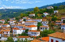 Kusadasi Port Private Ephesus Tour & Sirince Village with LUNCH