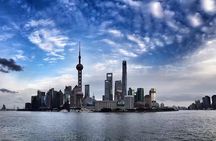 3-Hour Private Tour: The Bund and Shanghai Tower