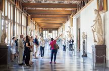 Florence: Skip-the-Line Uffizi Masterclass with Art Expert