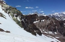 Full-Day Private Hike to the Top of El Pintor from Santiago, Chile
