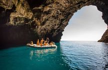One Hour Cathedral Cove Boat Tour in Hahei 