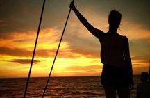 Sunset 3-Hour Cruise from Darwin with Dinner and Sparkling Wine