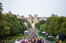 Windsor & Hampton Court Executive Vehicle Private Tour with Pass