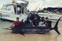 GOLDEN WAVE 3 - IGFA Captain Vic - Blue Marlin Fishing