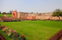Private Tour: Sunrise Taj Mahal & Agra Fort Day trip from Delhi