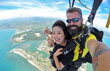 Skydive Fiji Radical 10000ft Tandem Jump (30 seconds free fall)