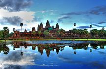 2-Day Angkor Wat & Tonle Sap Tour