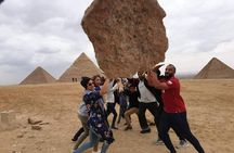 Cairo layover tour to Giza pyramids and khan El Khalili bazaar
